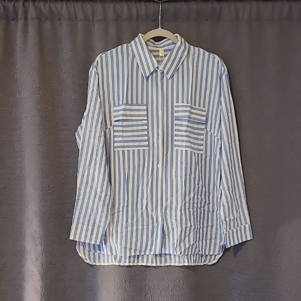 Omsj NWT Light Blue & White Striped Women's Button-Up Shirt, Large